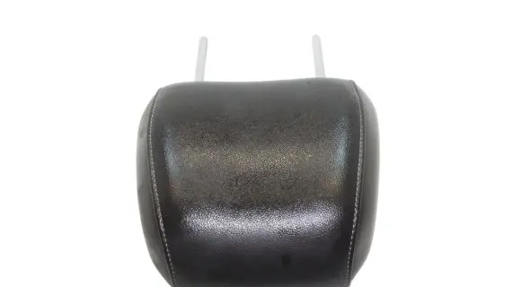 Ford Kuga II Front seat headrest 
