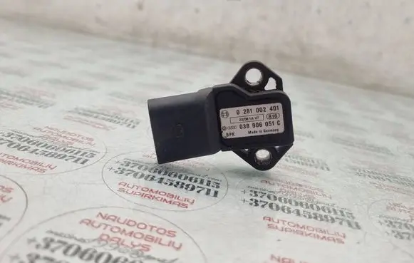 Audi A4 S4 B8 8K Air pressure sensor 038906051C 0281002401