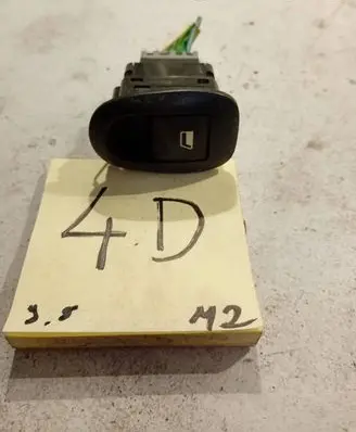 Citroen C3 Electric window control switch 96605364XT
