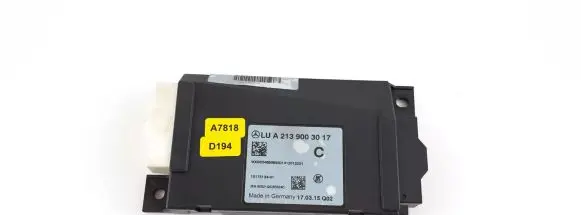 Mercedes-Benz E W213 Combustion control unit/module A2139003017