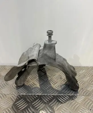 Audi A6 S6 C7 4G Engine mounting bracket 8K0199308BE