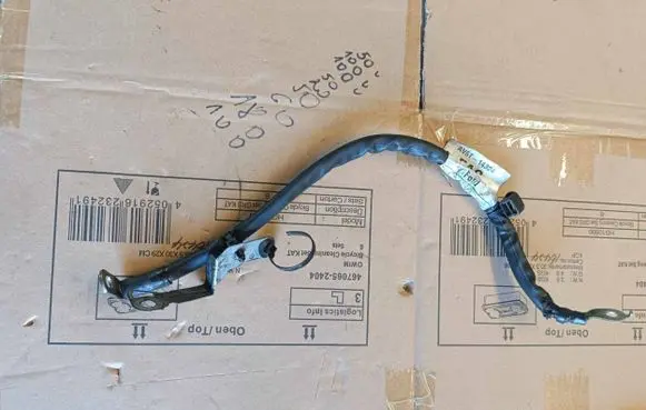 Ford Focus Negative earth cable (battery) AV6T14324