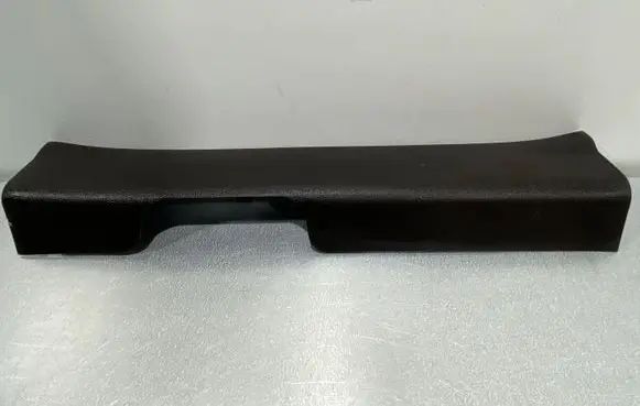 Hyundai Santa Fe Front sill trim cover 858722W000