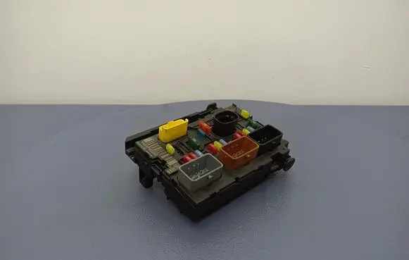 Peugeot 307 Fuse box set 9659742080