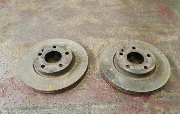 Mercedes-Benz A W169 Front brake disc