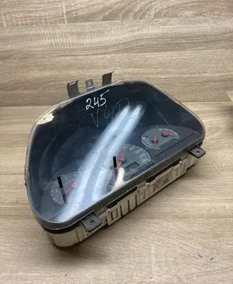 Volvo S40, V40 Speedometer (instrument cluster) 30864802 30864302