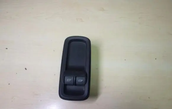 Ford Fiesta Electric window control switch 8A6T14A132BC I948