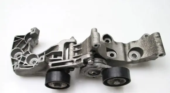 Opel Mokka Generator/alternator bracket 552805357