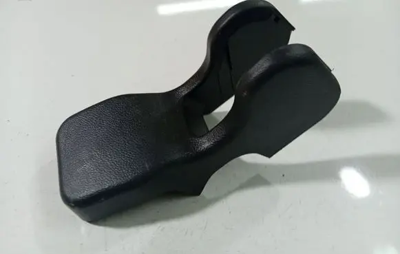 Opel Antara Rear seat side bottom trim 96476960
