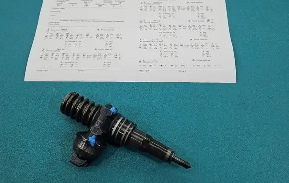 Volkswagen Golf V Fuel injector 0414720215 IMPRK1599199