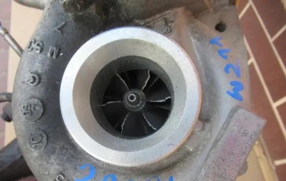 Mercedes-Benz C W204 Turbo A6460901080