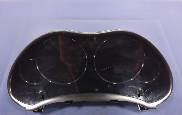 Toyota Avensis T250 Speedometer (instrument cluster) 83800-05532
