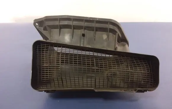 Intake resonator