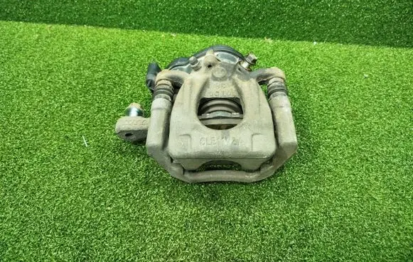Renault Koleos II Rear brake caliper 32353311C