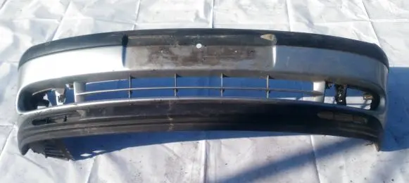 Renault Espace III Front bumper sidabrine