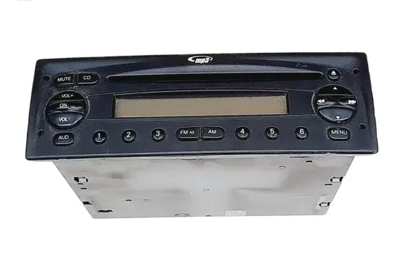 Iveco Daily 35 - 40.10 Radio/CD/DVD/GPS head unit 7607005082 034503 515BP7005