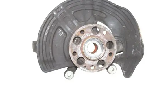 Mercedes-Benz CLA C117 X117 W117 Front wheel hub