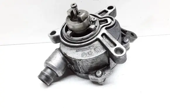 Volvo XC90 Vacuum pump 08699237