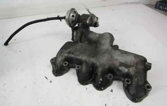 Audi A6 S6 C5 4B Intake manifold 