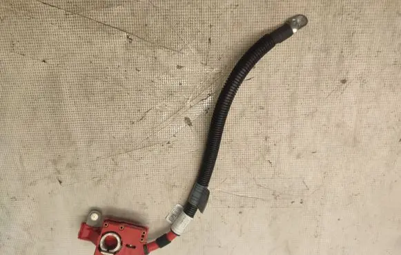 BMW X5 E70 Positive cable (battery) 9203570