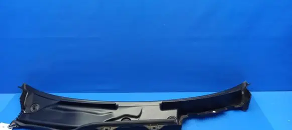 Mercedes-Benz SLK R171 Wiper trim A1718300113