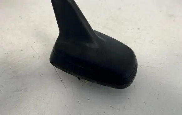 Volkswagen PASSAT B8 Aerial GPS antenna 5Q0035507A