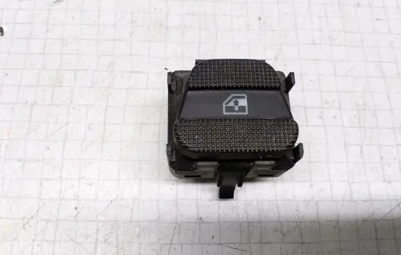 Volkswagen Golf III Electric window control switch 1H0959855C
