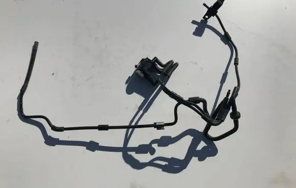 Volkswagen Beetle A5 Turbo solenoid valve 1K0906283A