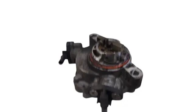 Peugeot 508 Vacuum pump 9804021880