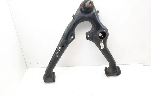 Cadillac Escalade IV Front control arm 84114505