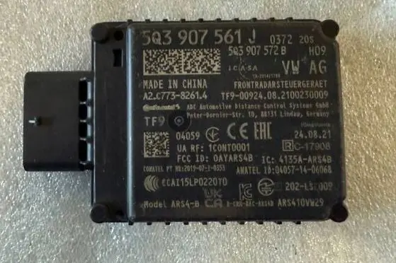 Volkswagen PASSAT B9 Distronic sensor radar 5Q3907561J 5Q3907572B A2C77382614
