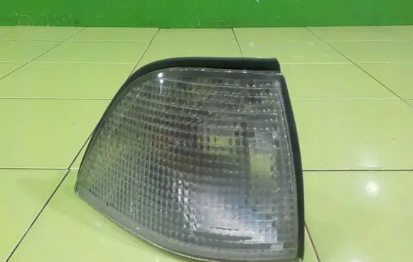 BMW 3 E36 Front indicator light PRZOD PRAWY
