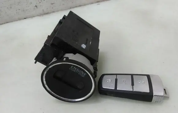 Volkswagen PASSAT B6 Ignition lock 3C0905843T