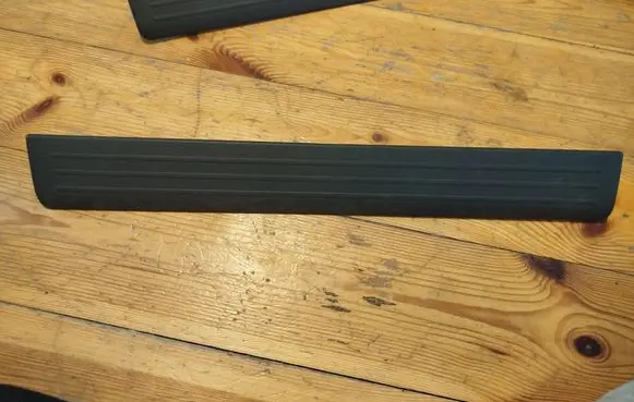Mazda 3 II Front sill trim cover BBP3687E0 K3006