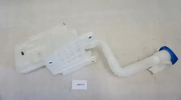 Cupra Formentor Windshield washer fluid reservoir/tank