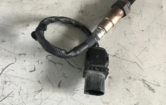 Opel Astra J Lambda probe sensor 55583271