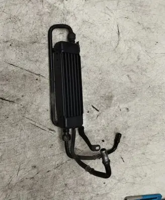 Opel Astra G Engine oil radiator 09129354
