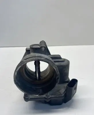Volkswagen Touran I Throttle valve 03G128063G 1210072358