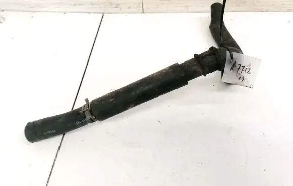 Mazda 3 I Engine coolant pipe/hose