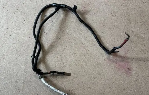 BMW 3 F30 F35 F31 Wires (generator/alternator) 8515870