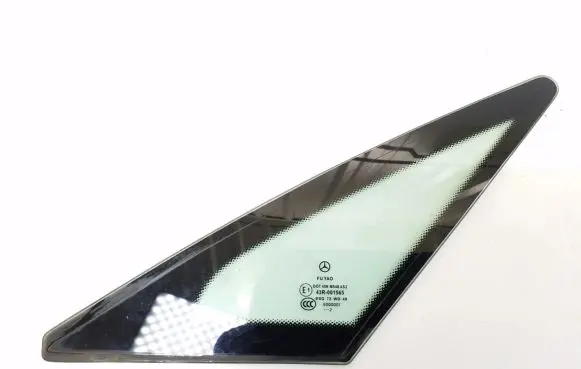 Mercedes-Benz E C207 W207 Rear side window