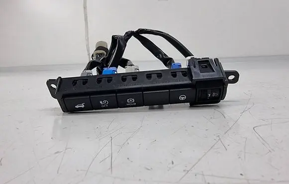 Nissan Ariya A set of switches 681RU5MR0A