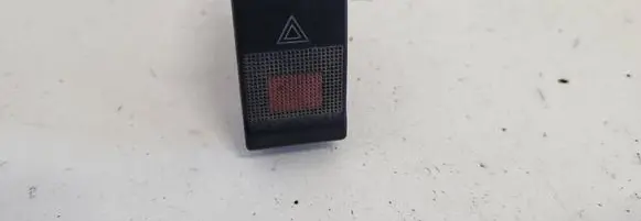 Volkswagen PASSAT B4 Hazard light switch 4A0941509