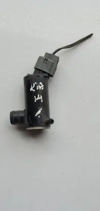 KIA Sportage Windscreen/windshield washer pump 985102S000 130222 2V303050272