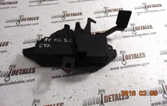 Engine bonnet/hood lock/catch