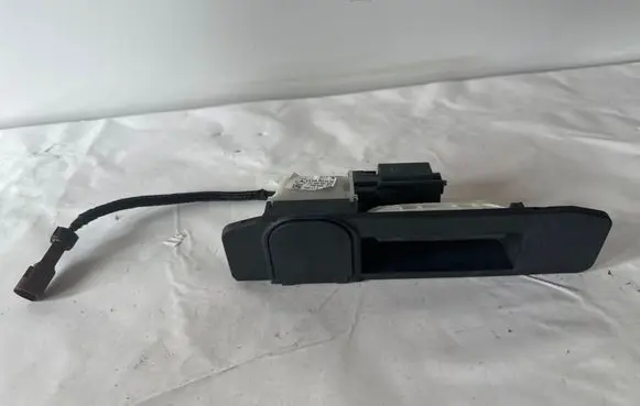 Mercedes-Benz GLS X166 Tailgate handle with camera A1667500993