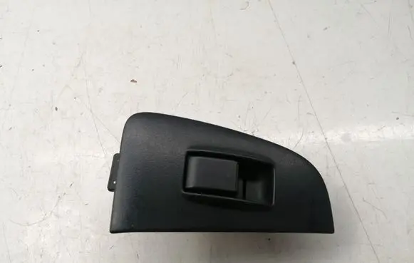 Toyota Avensis T250 Electric window control switch 8481005050 7423105140