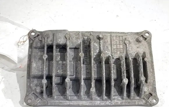 Mercedes-Benz C W205 Voltage converter/converter module A2229008105