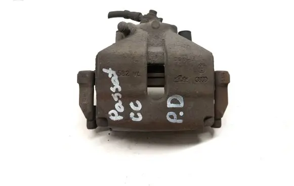 Volkswagen PASSAT CC Front brake caliper