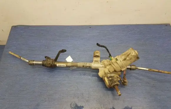 Suzuki Swift I Steering rack